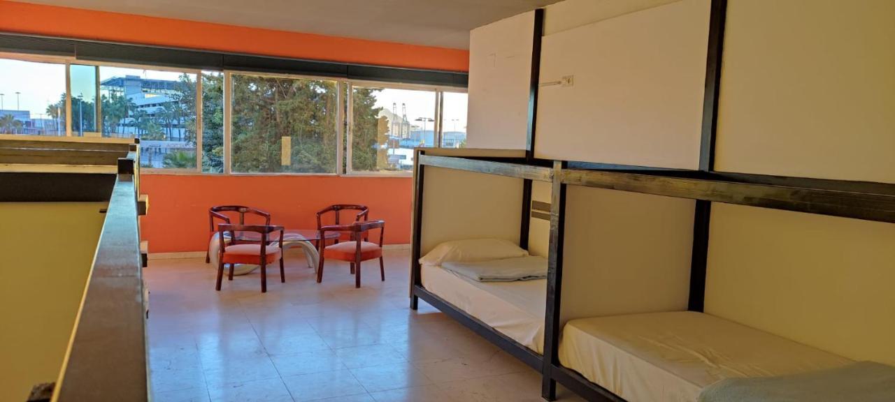 Hostel Puerto アルヘシラス エクステリア 写真